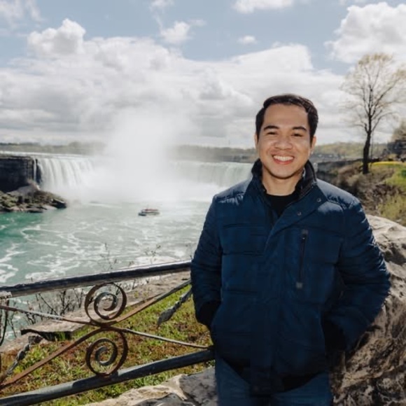 Meet your Posher, Roj - Picture 1 of 1